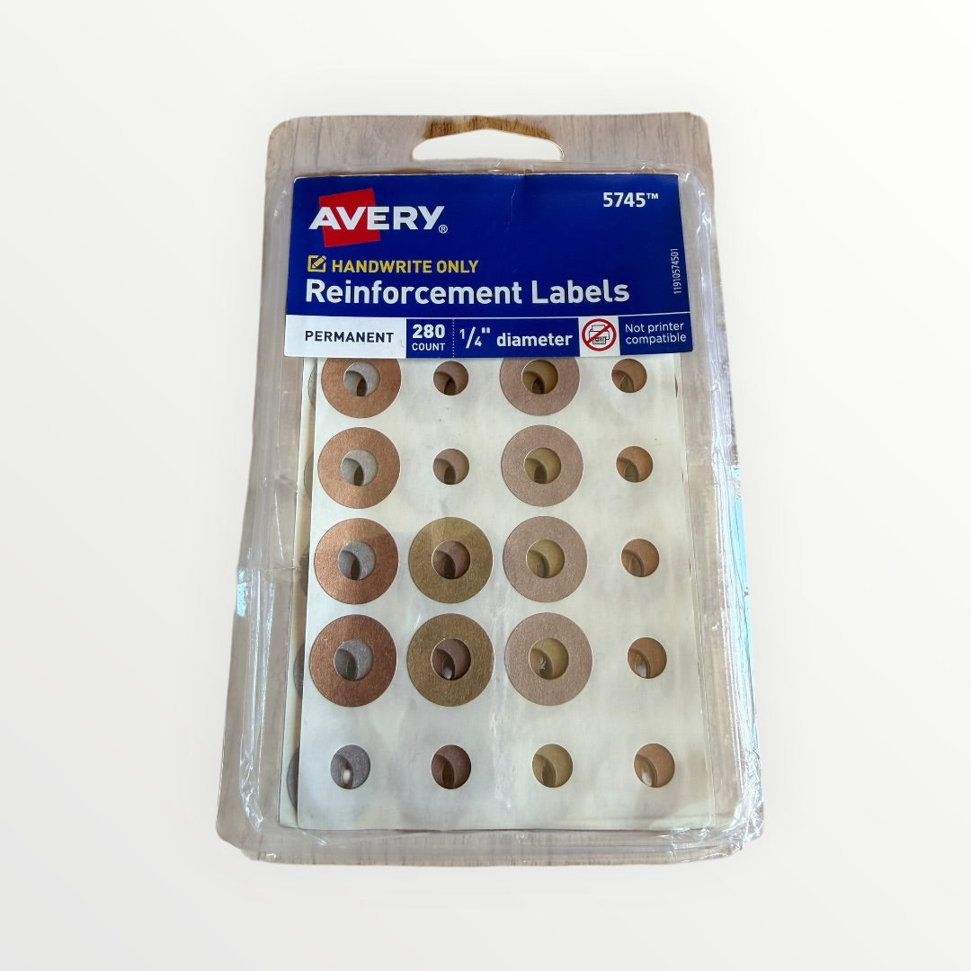 Avery Reinforcement Labels in Assorted Metallic Color 1/4" D
