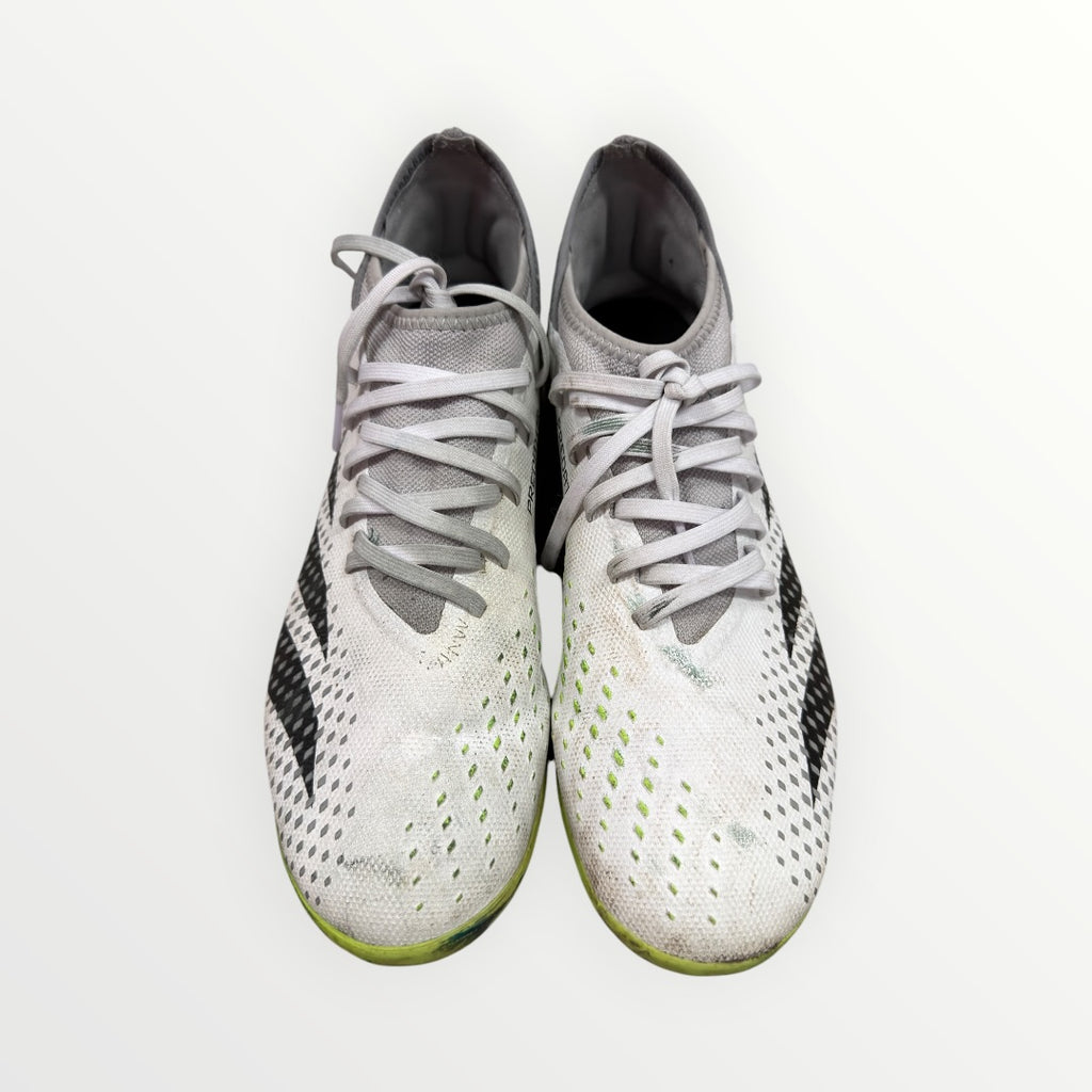 Adidas Predator ACCURACY.3 Turf Soccer Shoes Size: 9.5