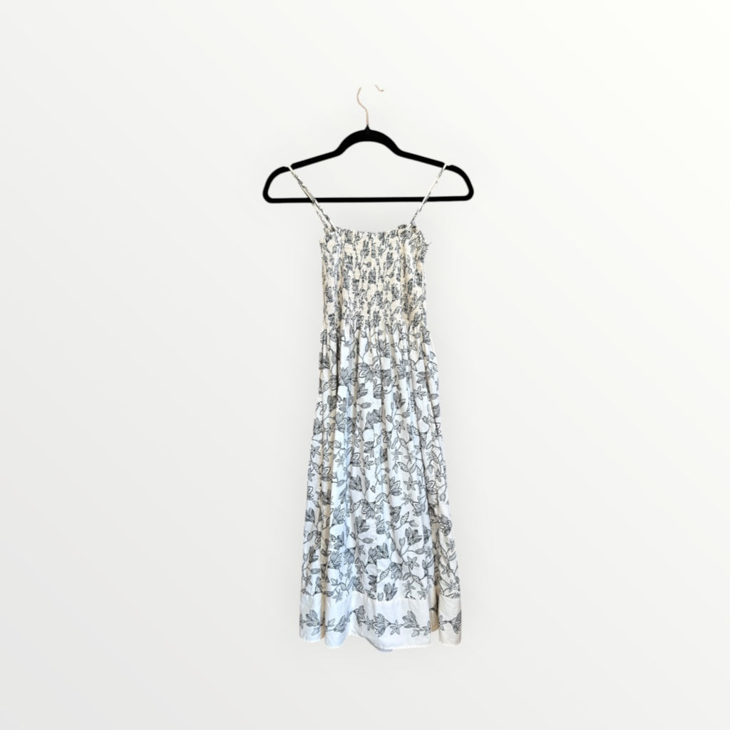 H&M Smocked-bodice Dress Size: S