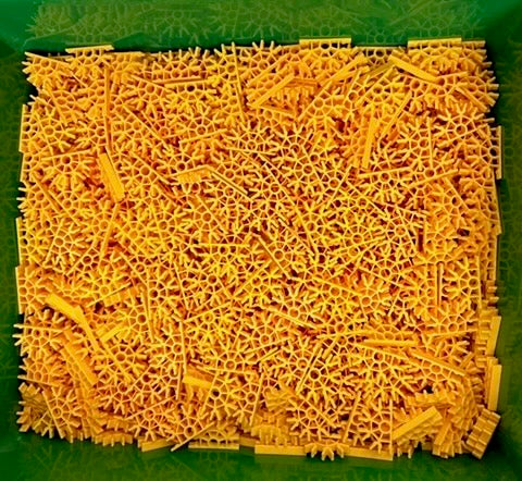 Bulk K'Nex Pieces for STEM Explorations