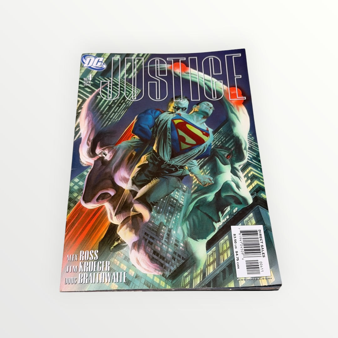 Justice #4, a DC Comic Book Published in 2006