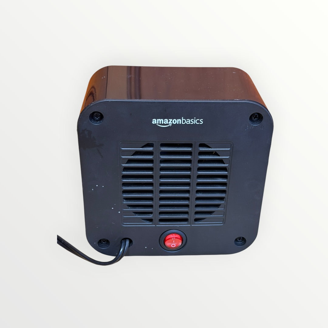 Amazon Basics 500-Watt Ceramic Small Space Personal Mini Heater Black