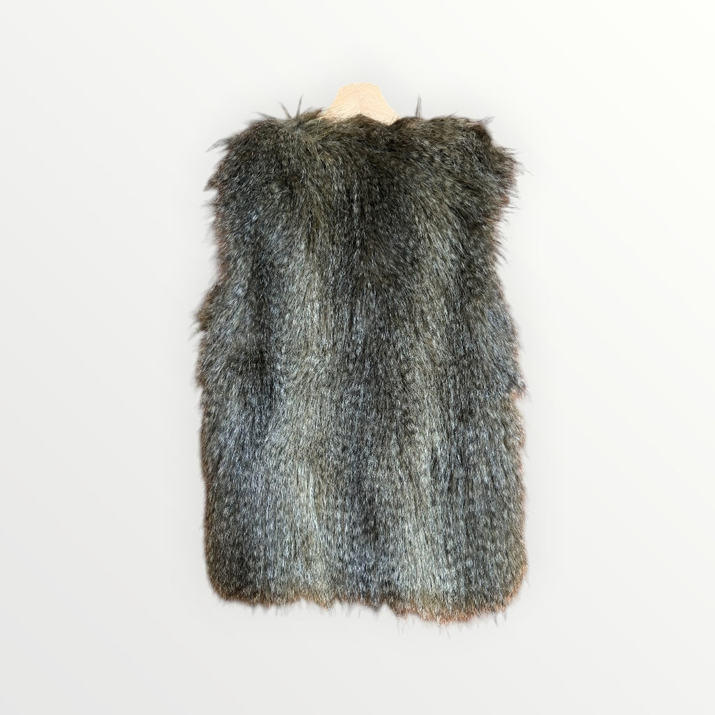 H&M Divided Faux Fur Vest Size:6