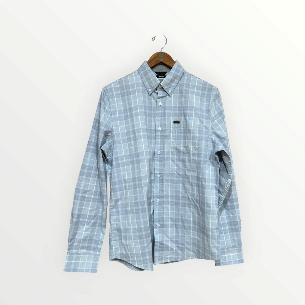 Lee Men's Regular Fit Light Blue Plaid Long Sleeve Button-Up Shirt Size: S