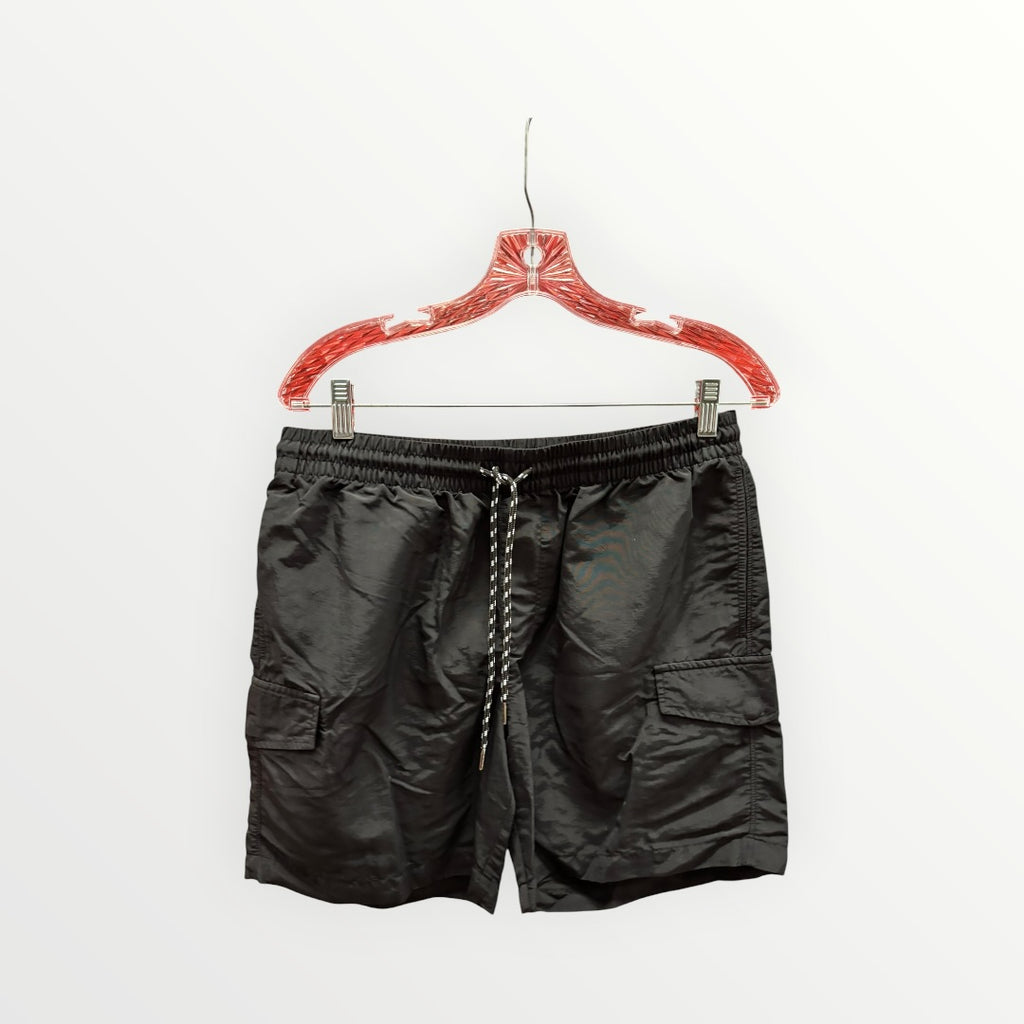 Uniqlo Black Men's Shorts Size: M