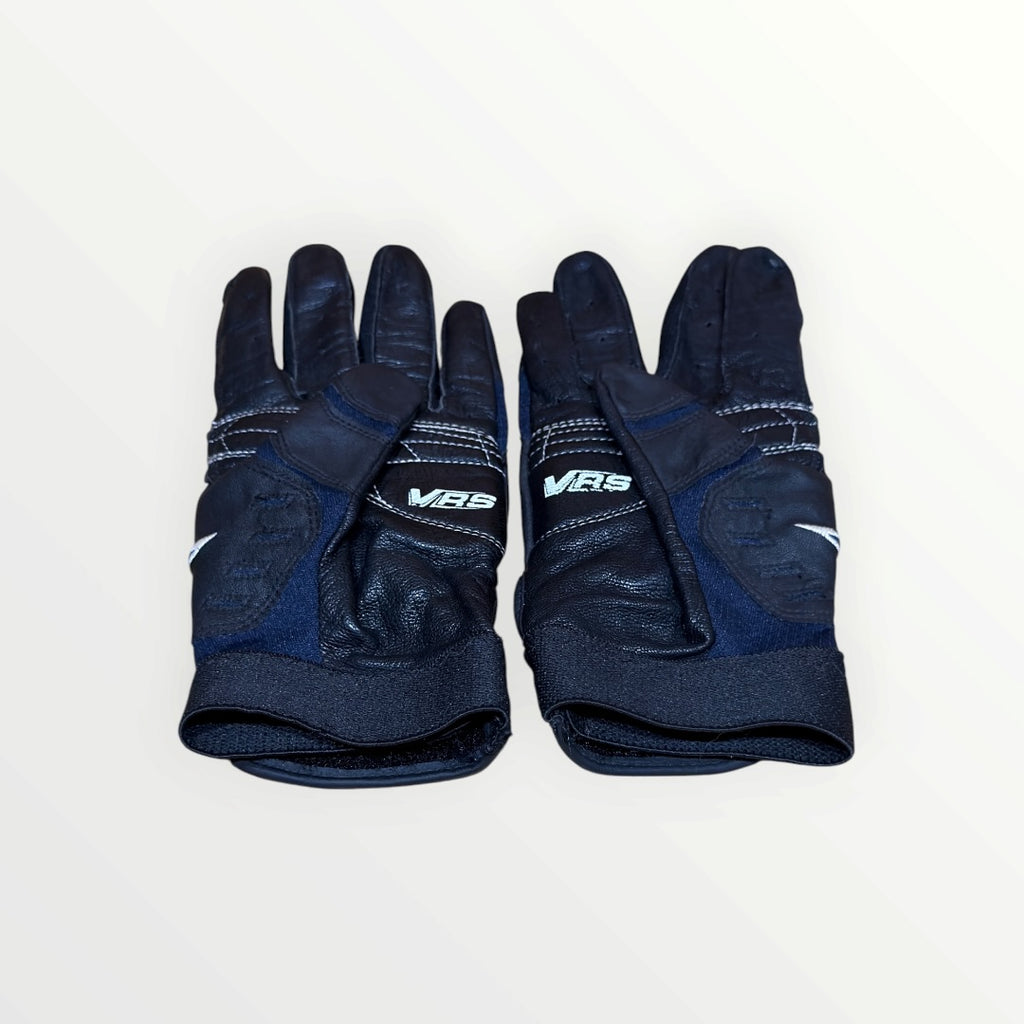 Easton Baseball Gloves Size: S