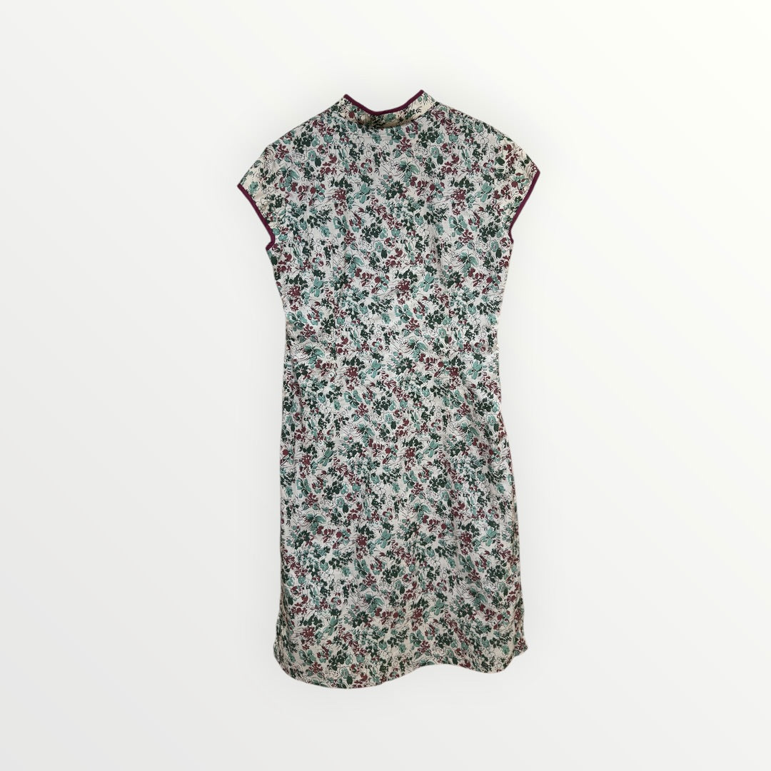 Chinese Flower Short-sleeved, Knee-length QiPao Size: XL