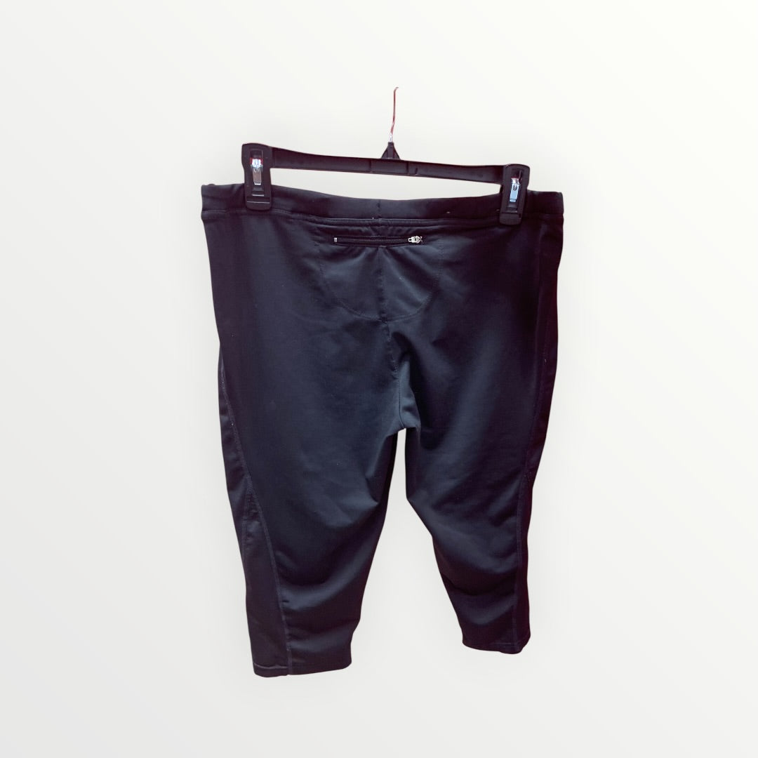 Champion Black Women's Athletic Capri/Cycling Shorts/Leggings - Size M