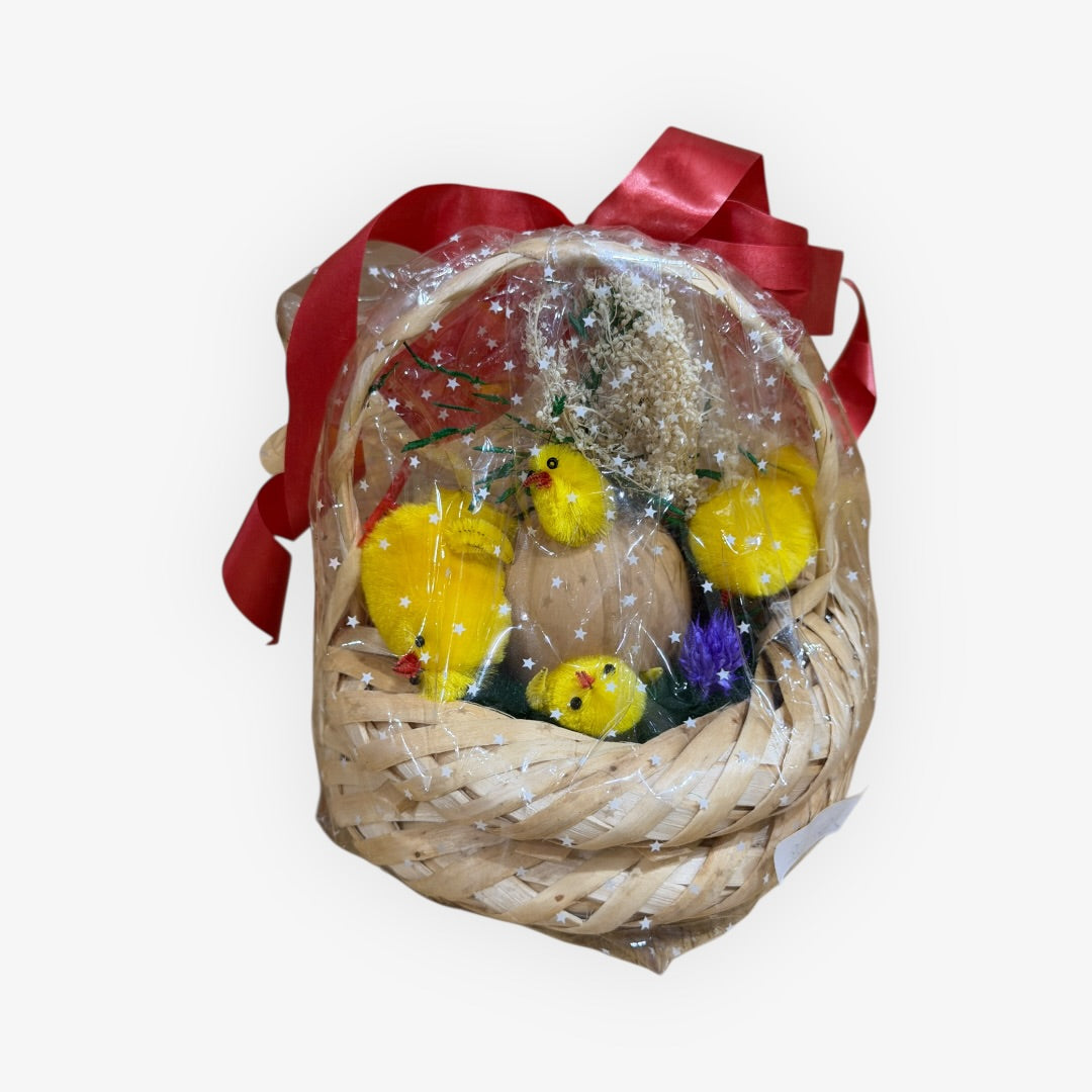 Vintage Hand-crafted Easter Gift Basket 5"H