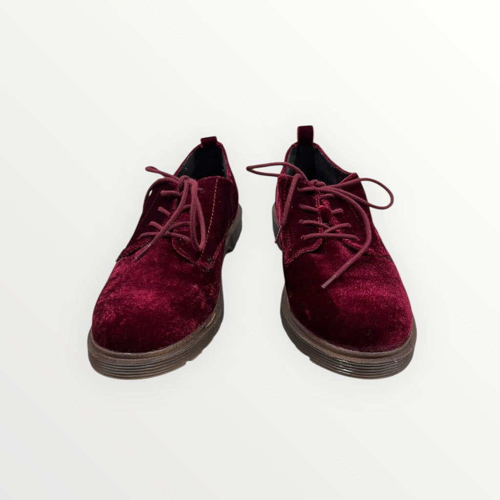 Coolway "Claire" Oxford Shoes in Maroon Velvet Size: 10.5