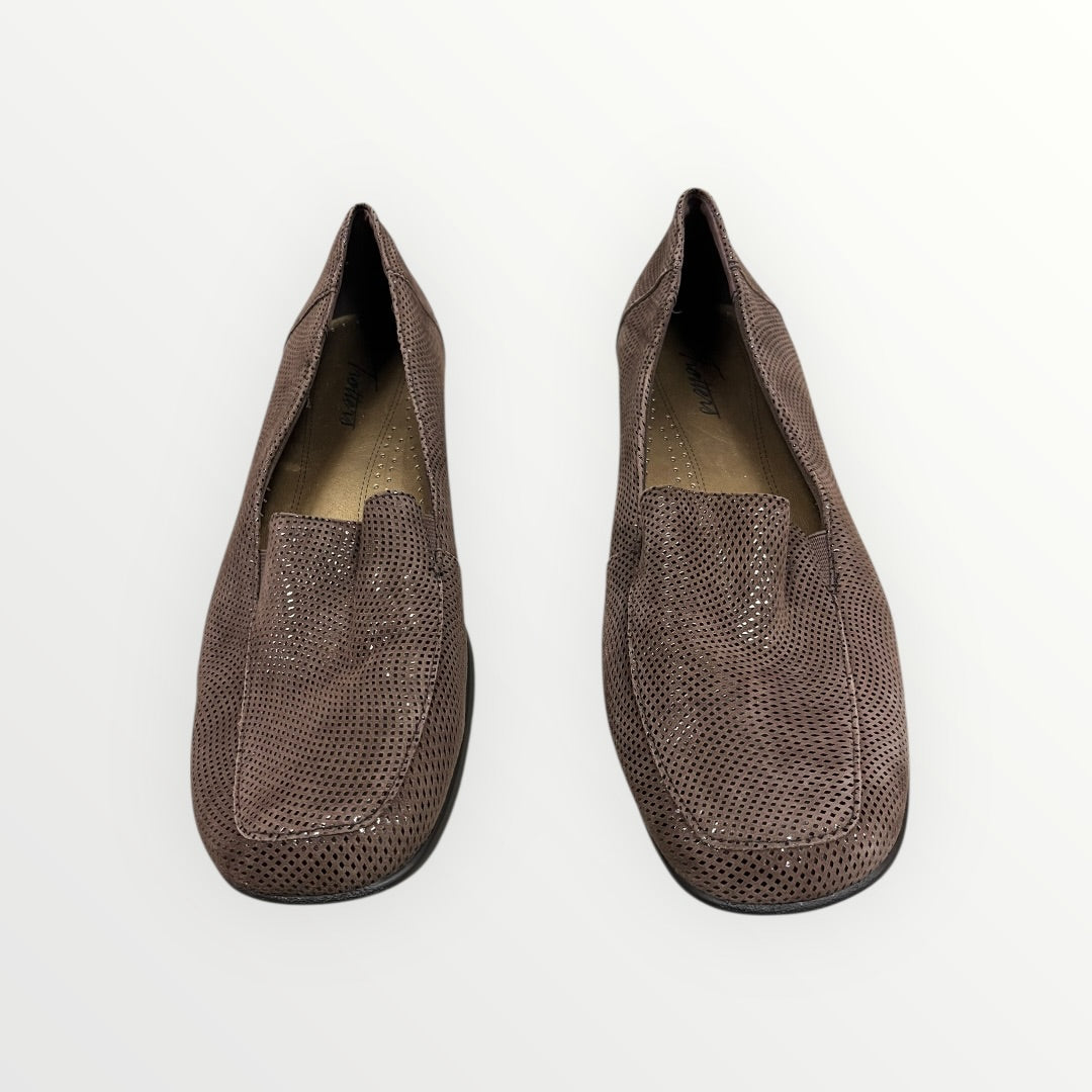 Trotters Women's Jenn Mini Loafer Size: 9.5