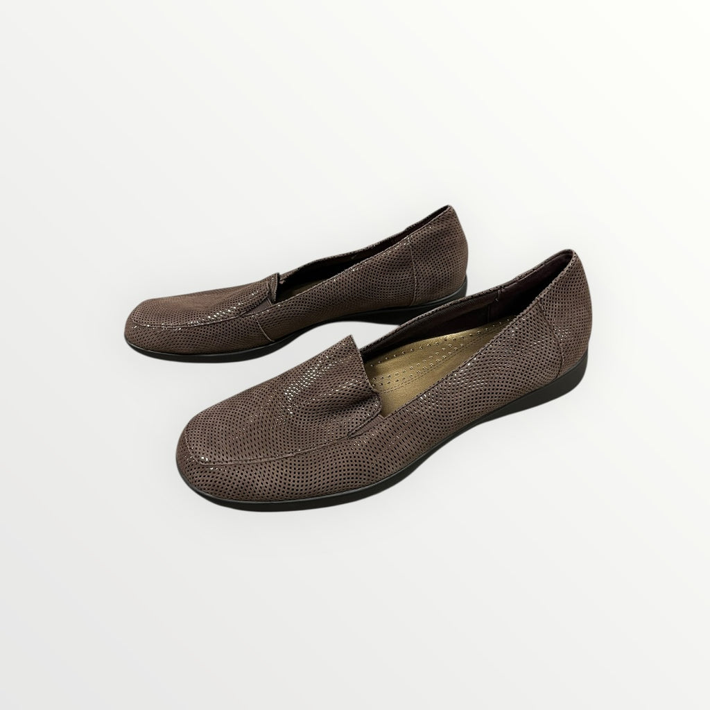 Trotters Women's Jenn Mini Loafer Size: 9.5