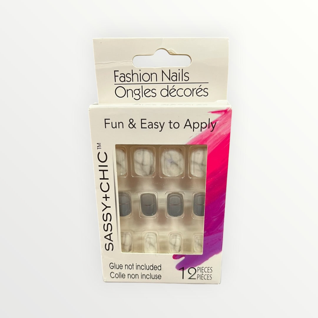 Sassy + Chic Fashion Nails