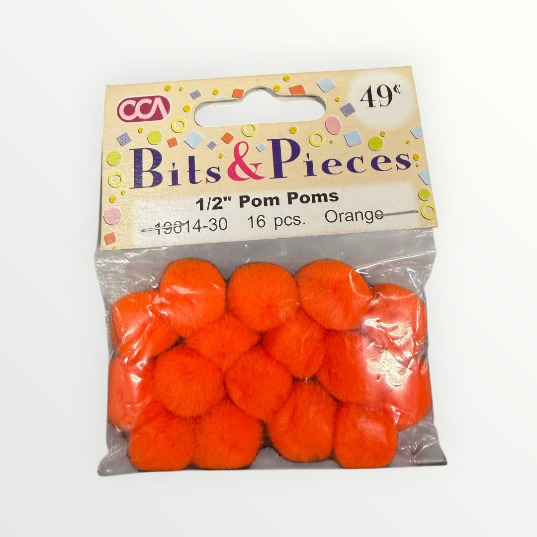"Bits & Pieces" 1/2" Black Craft Pom Poms