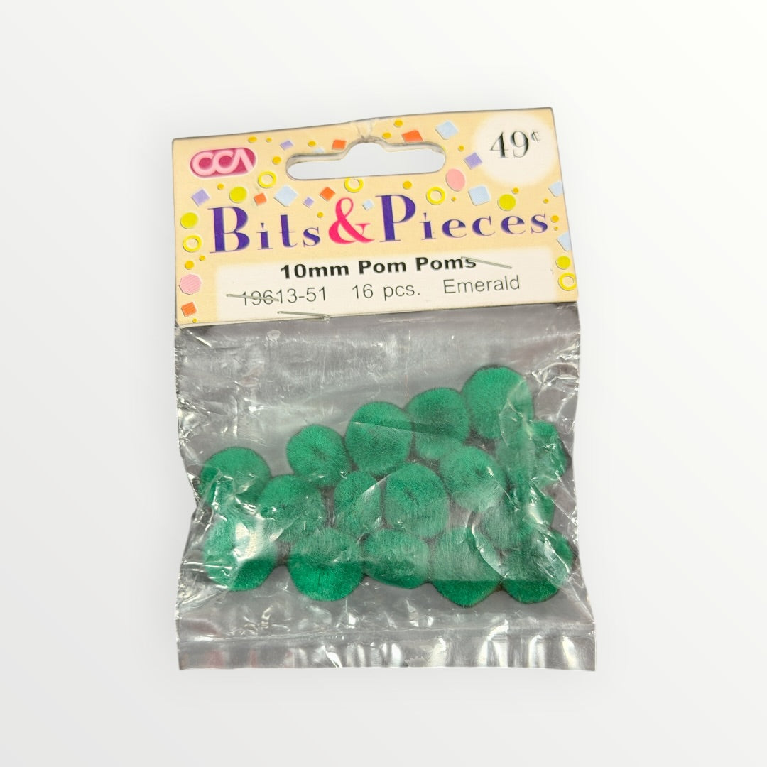 CCA "Bits & Pieces" 10mm Pom Poms
