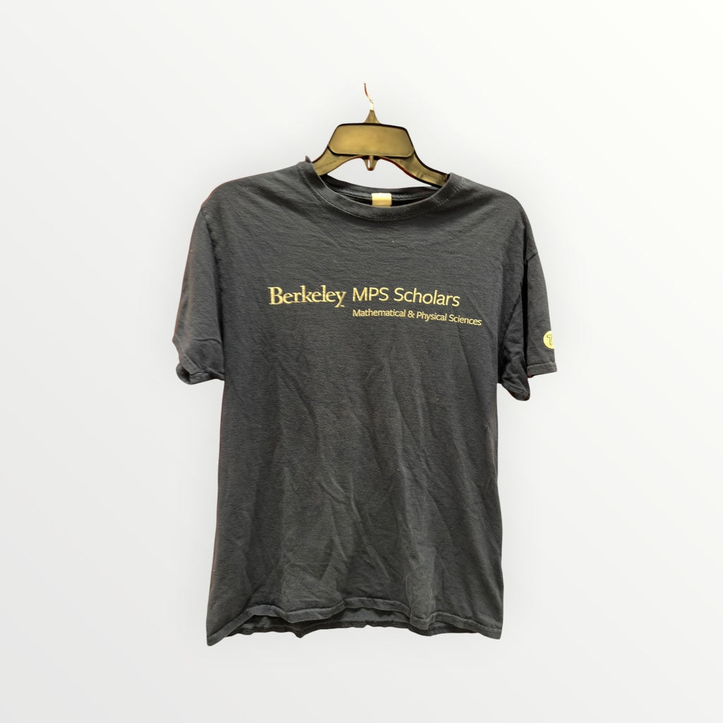 UC Berkeley Mathematical & Physical Sciences (MPS) Scholars T-Shirt Size: M