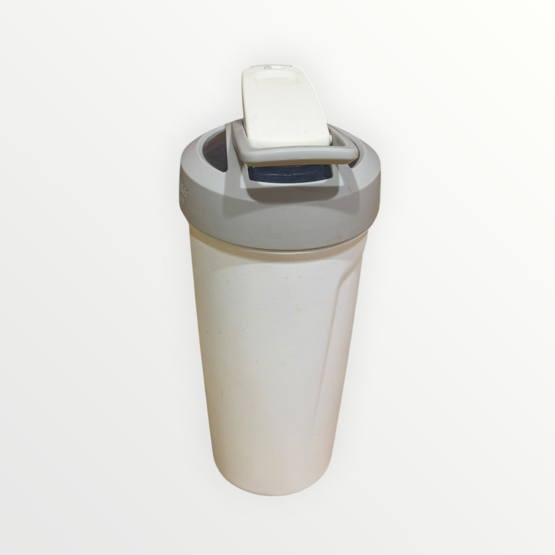 Blender Bottle Stainless Insulated Strada Protein Shaker 24oz White