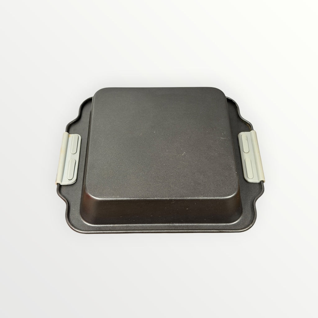 IKO Diamond Ceramic Baking Pan 8" x 8"