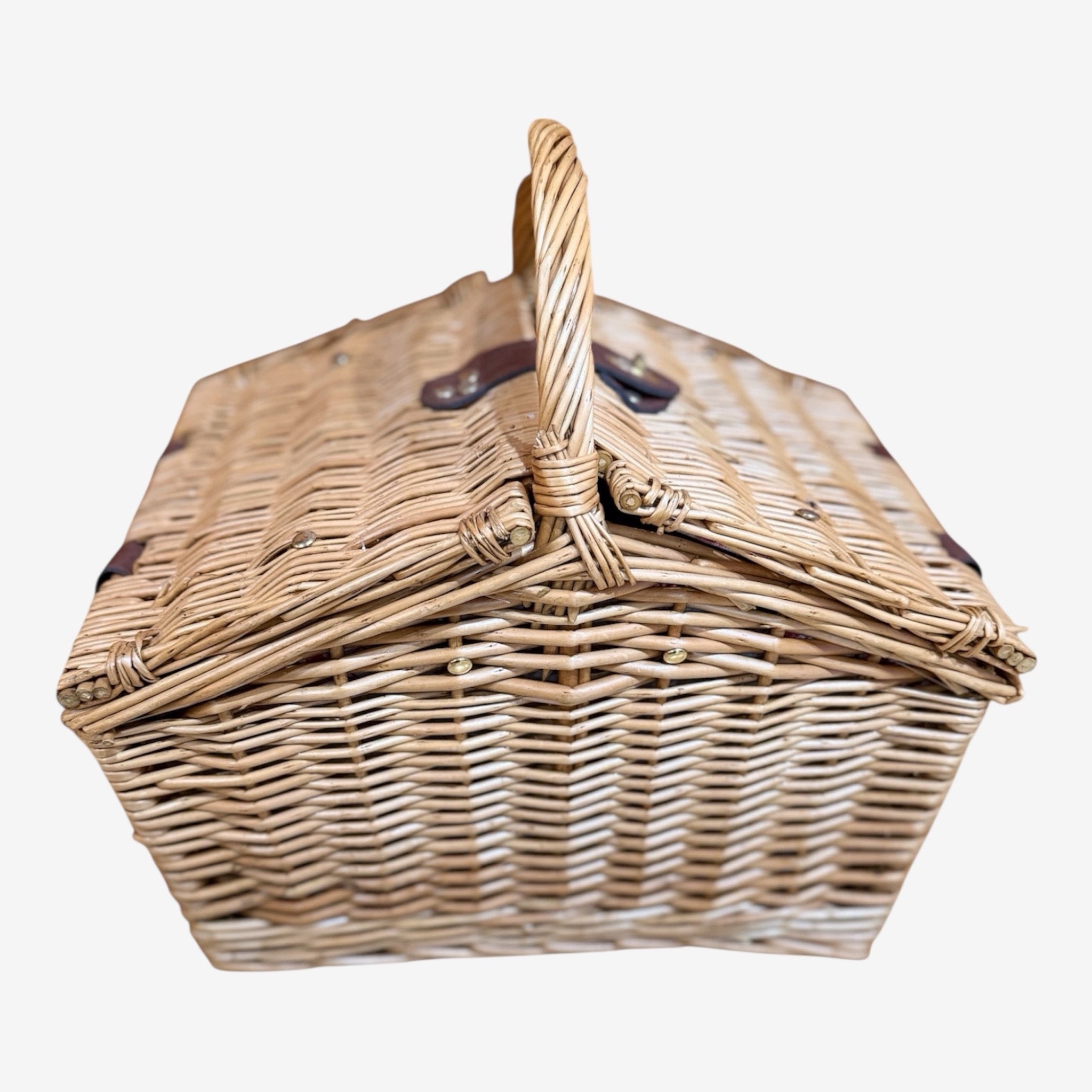 Deluxe Picnic Basket by Picnic Time