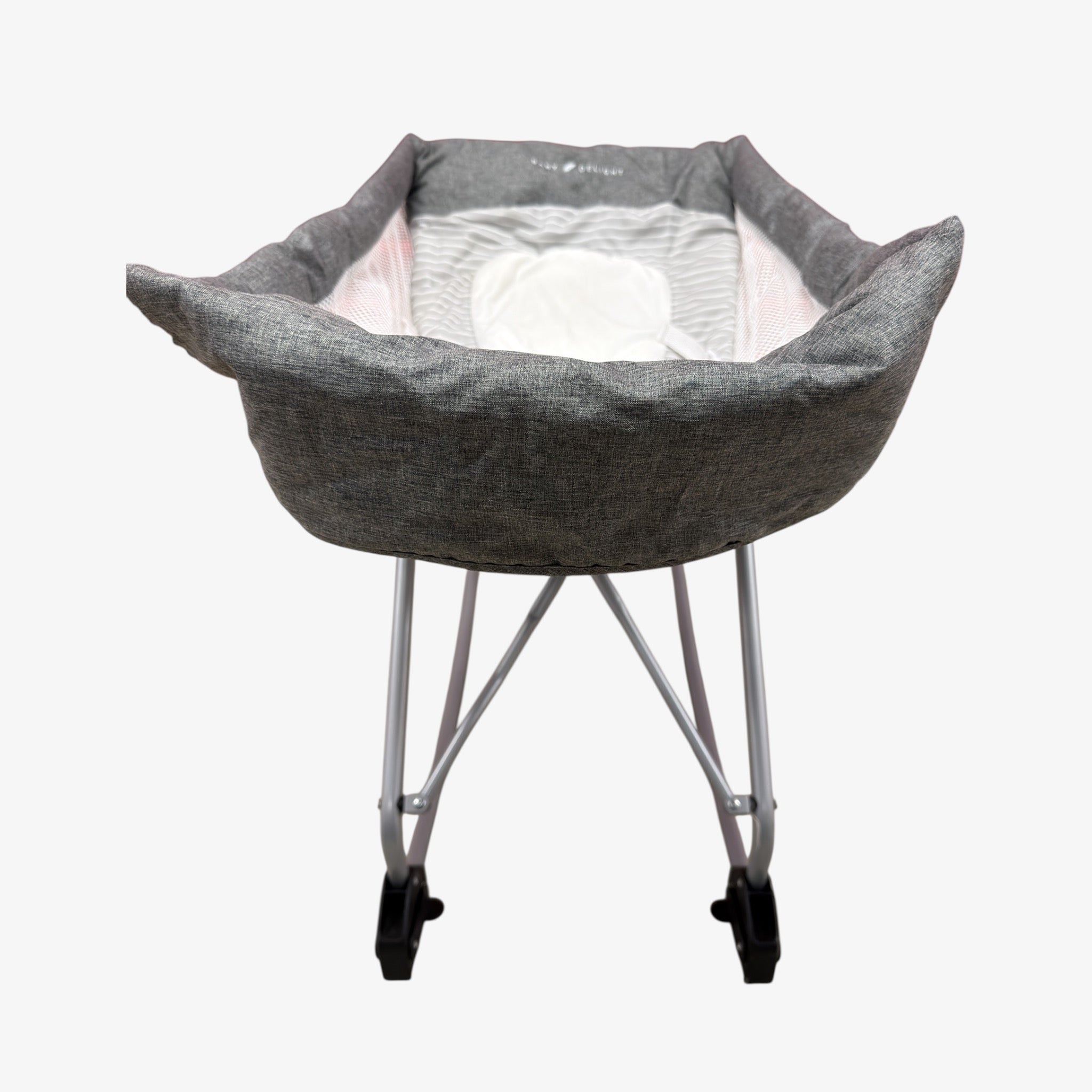 Baby Delight Go With Me Sway Portable Infant Rocker w/Carrying Case