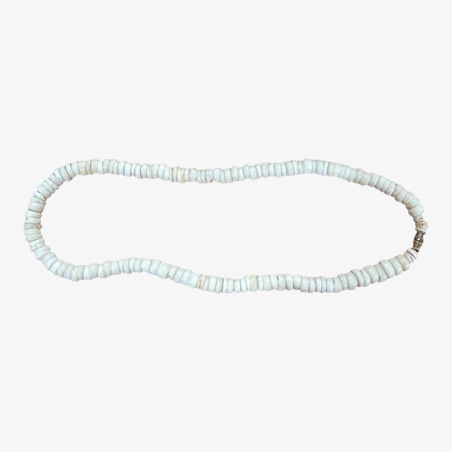 Vintage Puka Shell Choker Necklace 16"L