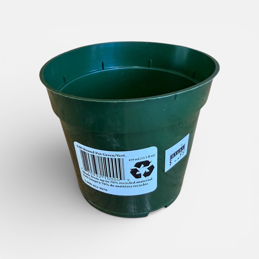 Green Plastic Flower Pot 15.5 Fl Oz