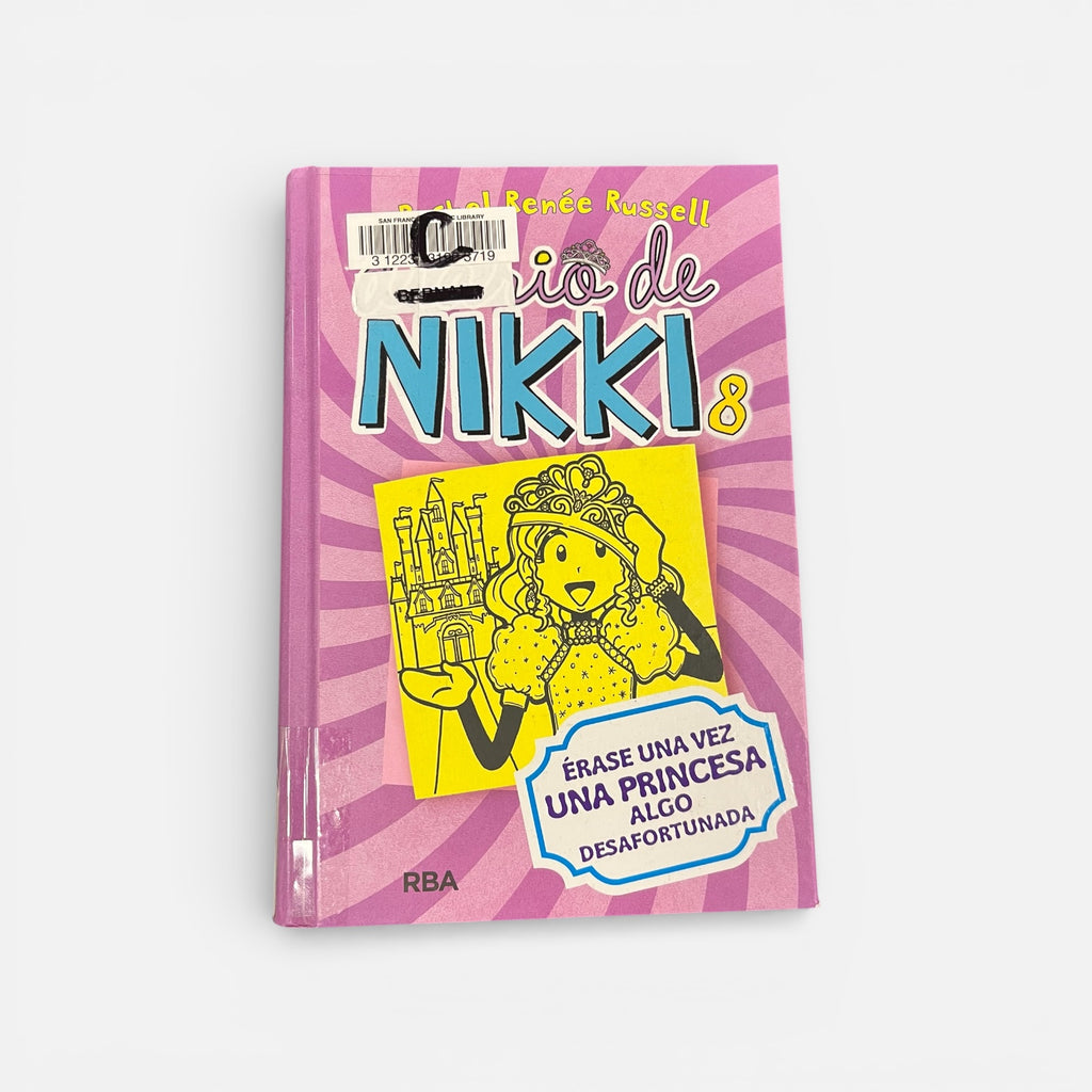 Spanish Edition of Dork Diaries 8: Tales from a Not-So-Happily Ever After