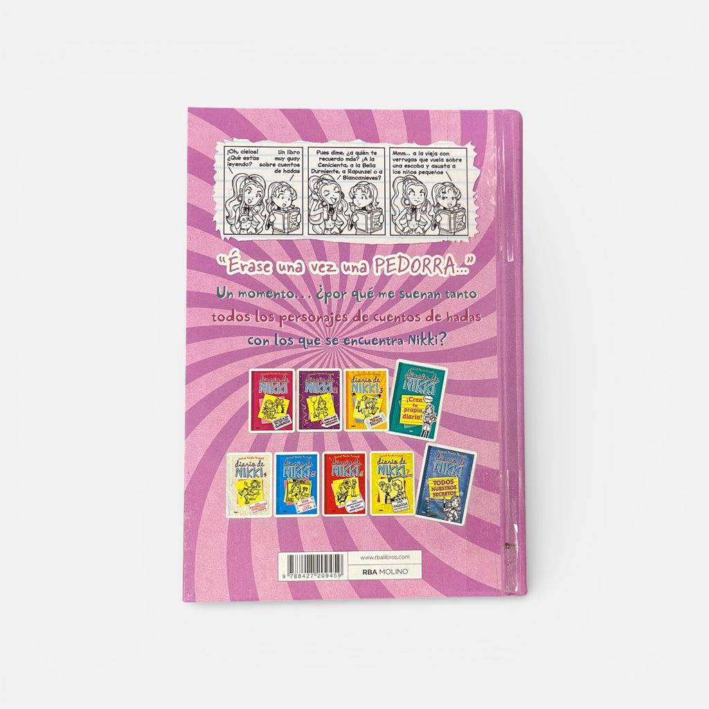 Spanish Edition of Dork Diaries 8: Tales from a Not-So-Happily Ever After