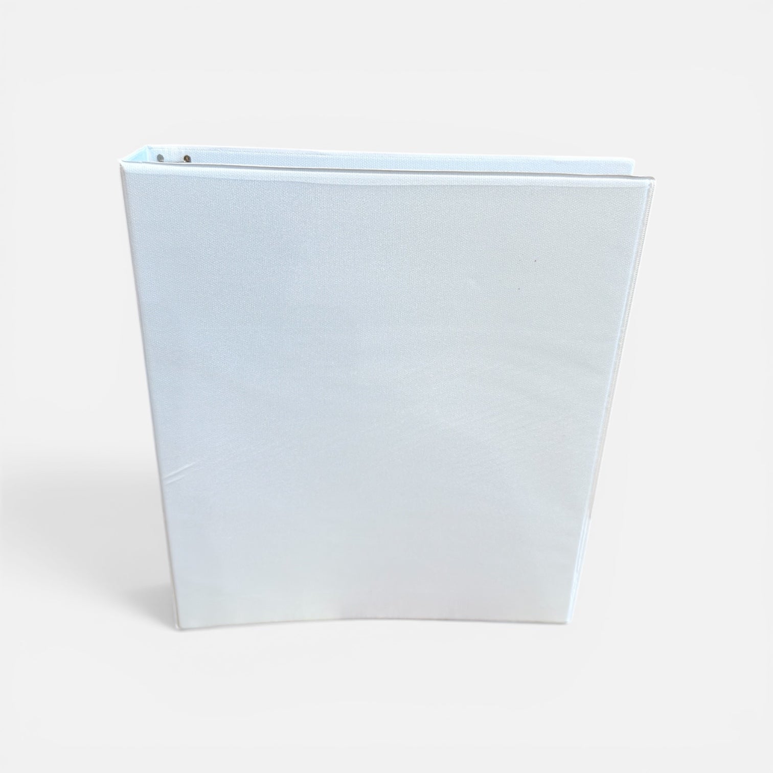 White Avery Showcase 3-ring Binder 1"