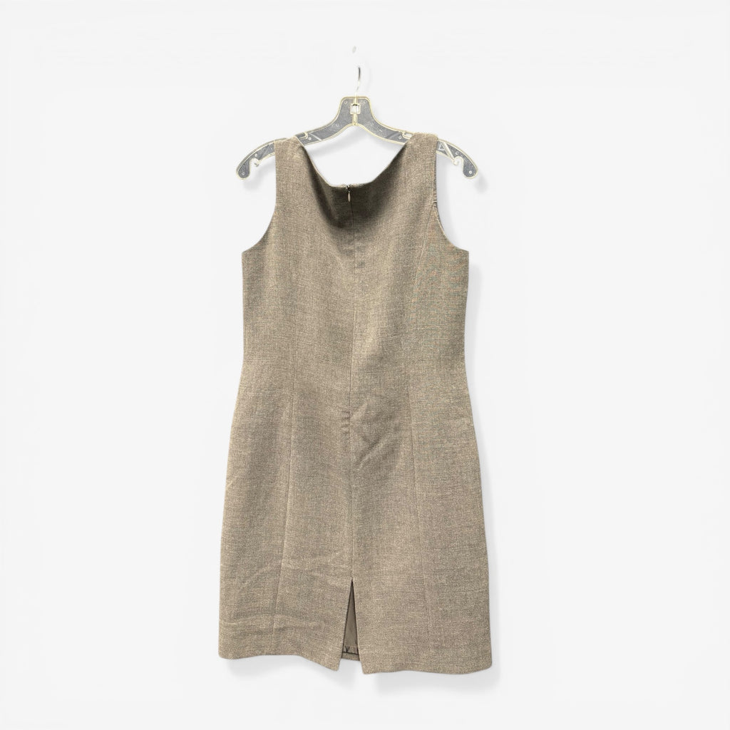 Tahari Arthur S. Levine Gray Sleeveless Sheath Dress Size: 8P