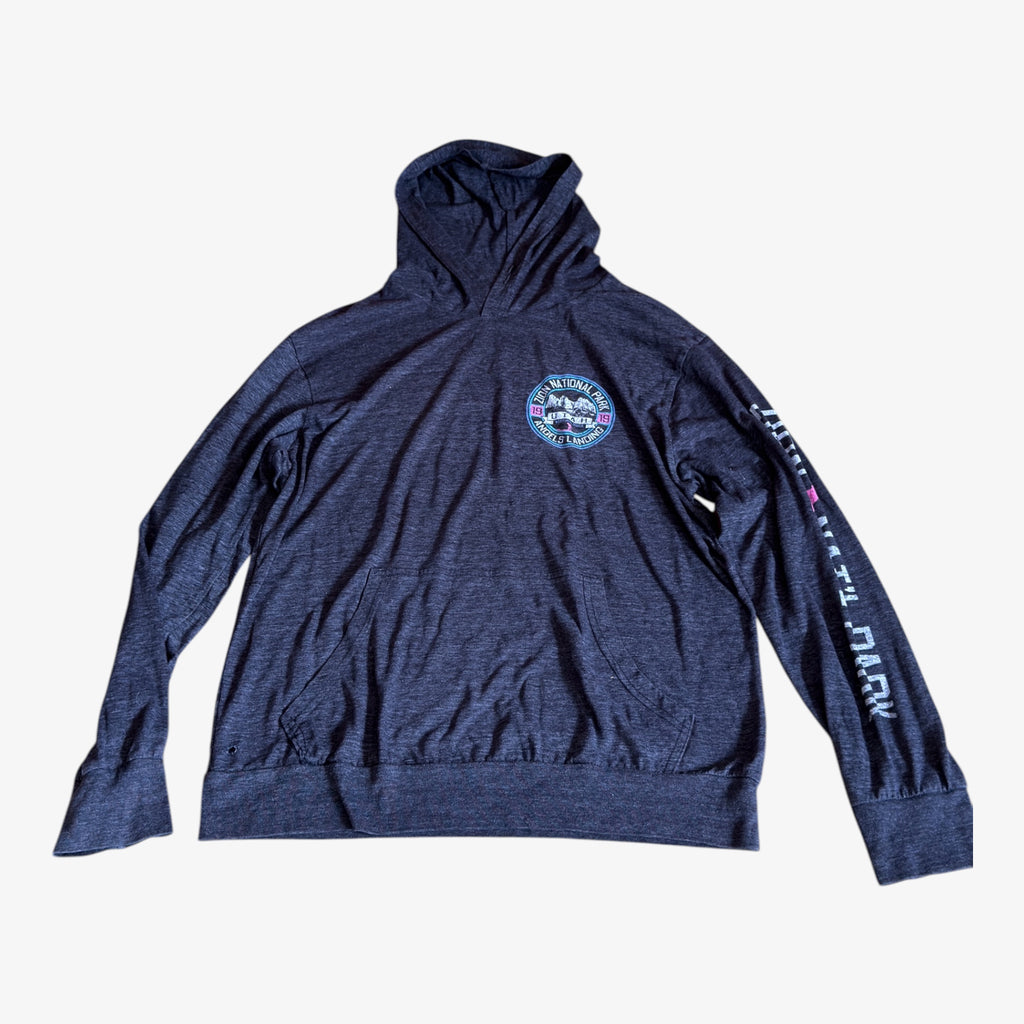 Women's Zion National Park Light weight Hoodie Size: M