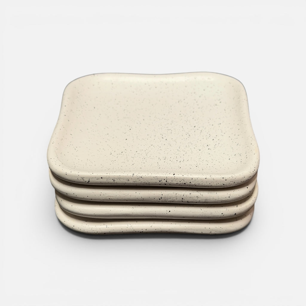 Set of 4 Ankyo Dolomite Small Plates