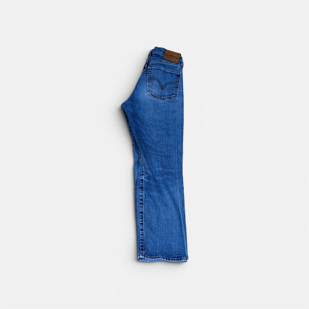 Levi's Premium Wedgie Straight Jeans Size: 25W x 26L