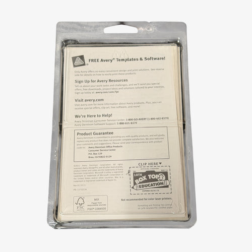 Avery 5200 Permanent File Folder Labels Featuring a Blue Border