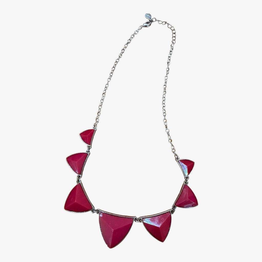 Vintage Berry Silver Tone 3-D Triangle Links Resin Statement Necklace 18"L