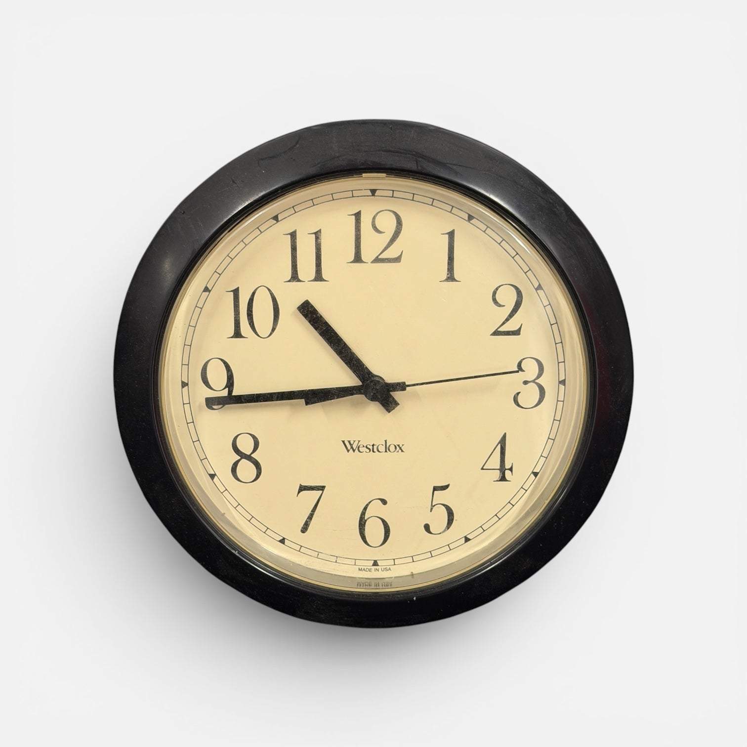 Vintage Westclox Wall Clock Plastic Frame Round 8.5"D