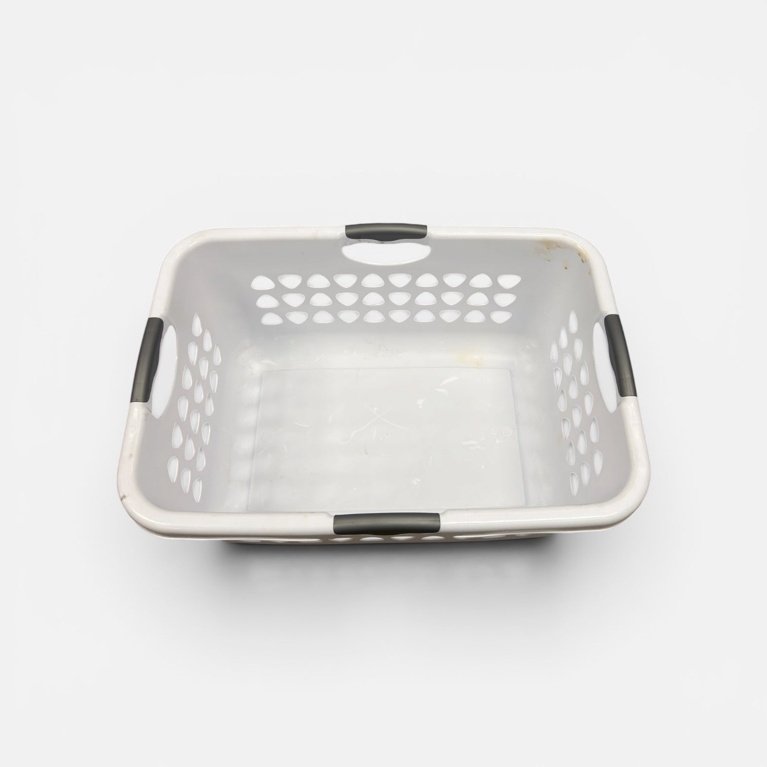 Sterilite 1.5 Bushel Ultra Square Laundry Basket in White with Gray Comfort Grip Handle 18.5" x 12" x 26"