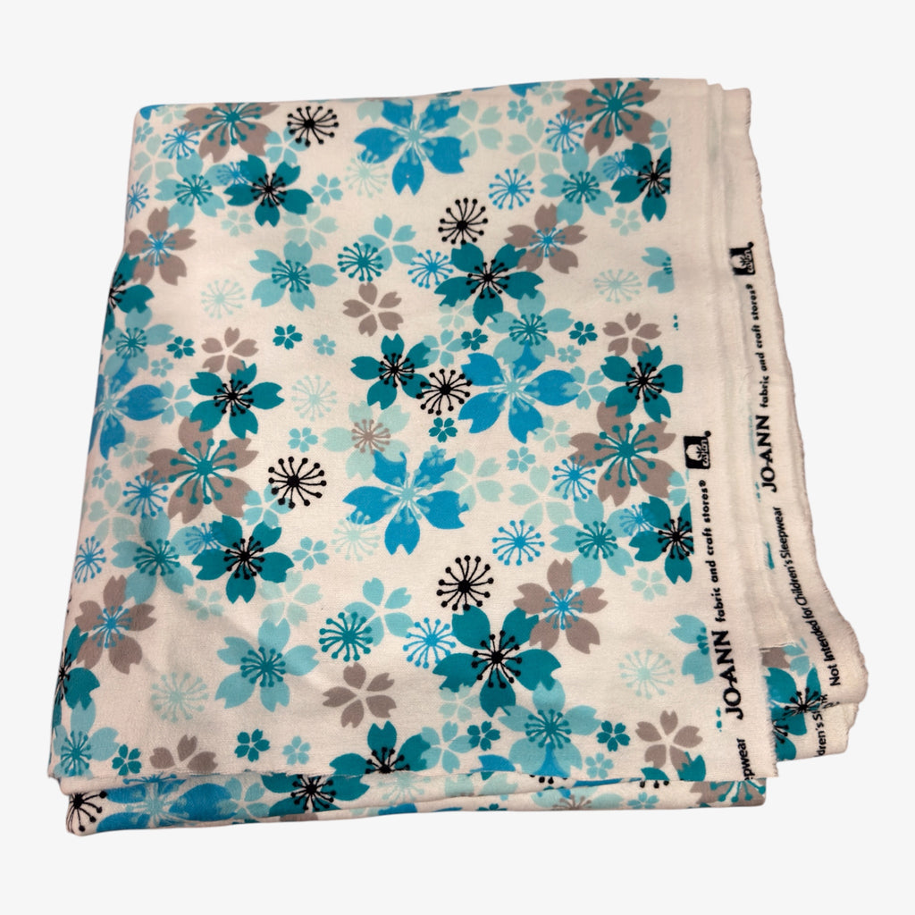 Jo-Ann Fabric Flannel 3 yard Blue Pinwheel Floral
