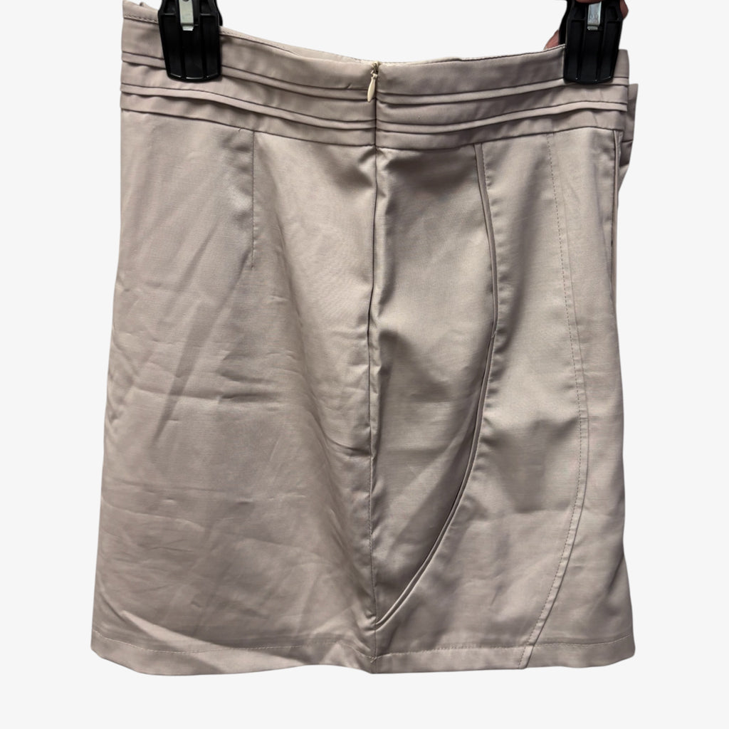 Beige Mini Skirt w/Decorative Bow Size: XS