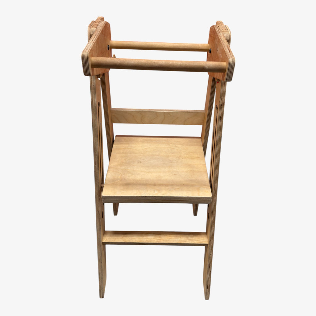 Wooden Montessori Space-Saving: Foldable Learning Tower with Anti-Tip Protection 18" x 17" x 36"