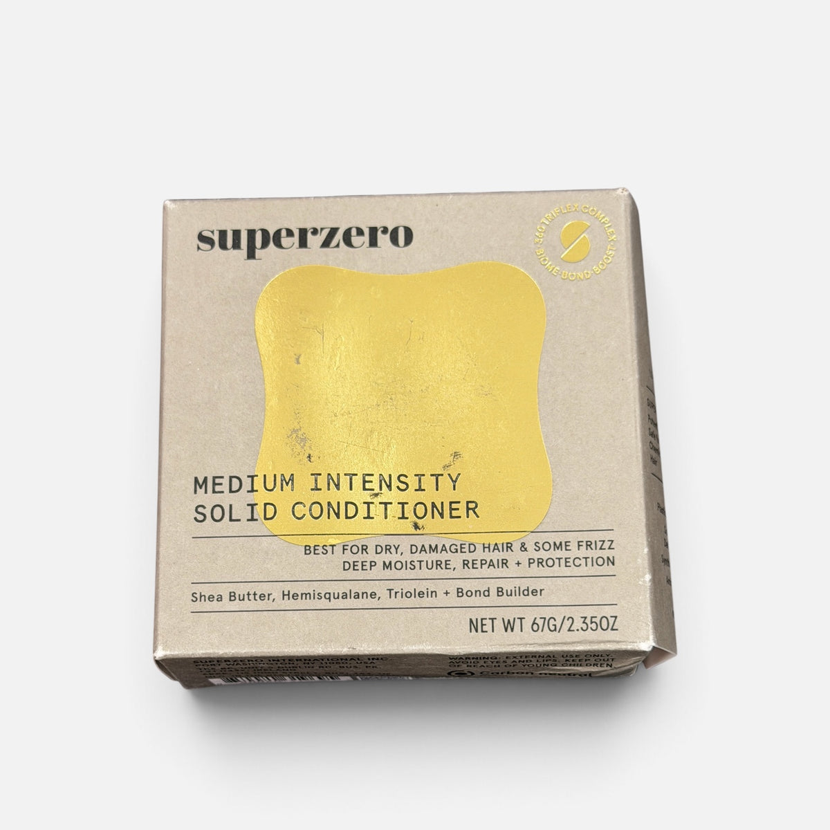 Superzero Plastic-free Hair Care Set Featuring a Solid Shampoo for Thinning Hair and a Medium Intensity Solid Conditioner