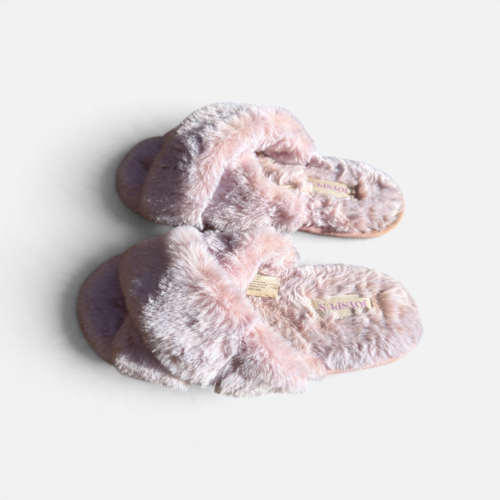 Joyspun Women's Faux Fur X-Band Slippers Pink Size: 8
