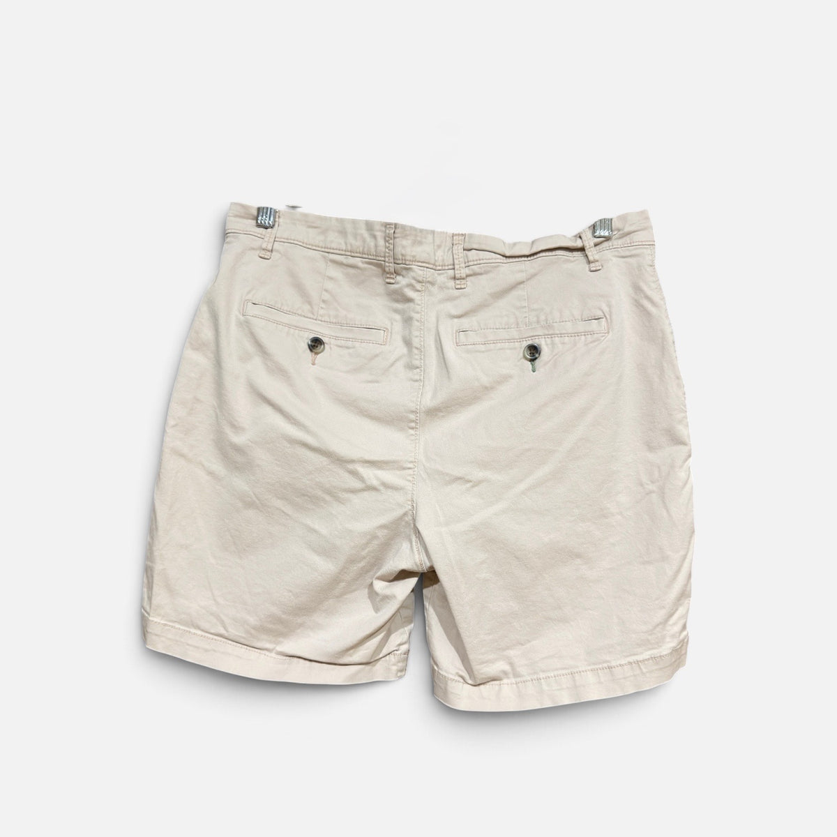 Goodfellow & Co Men's 42/7” Linden Flat Front Chino Shorts Solid Khaki,Size: 32