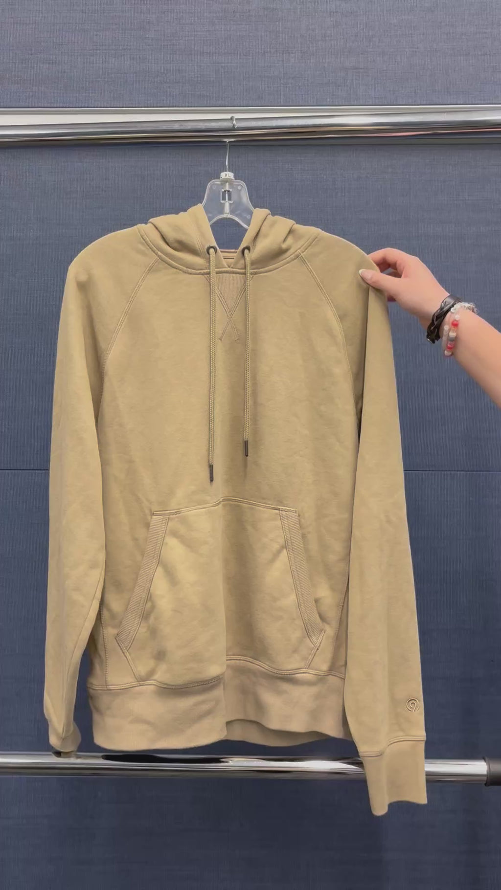 Men's Champion Hoodie in Sand Size: M