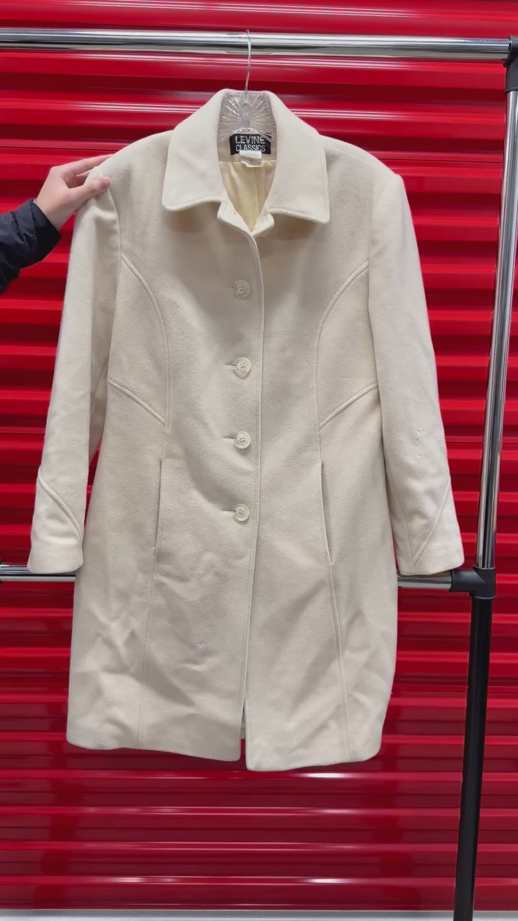 Levine Classic Beige Coat Size: 6P