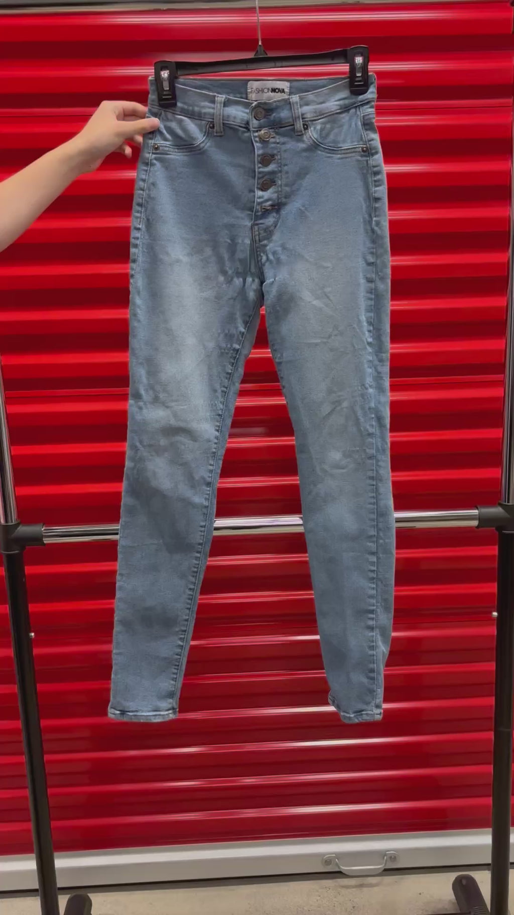 Fashion Nova Classic Button Up Skinny Jeans Size: 9