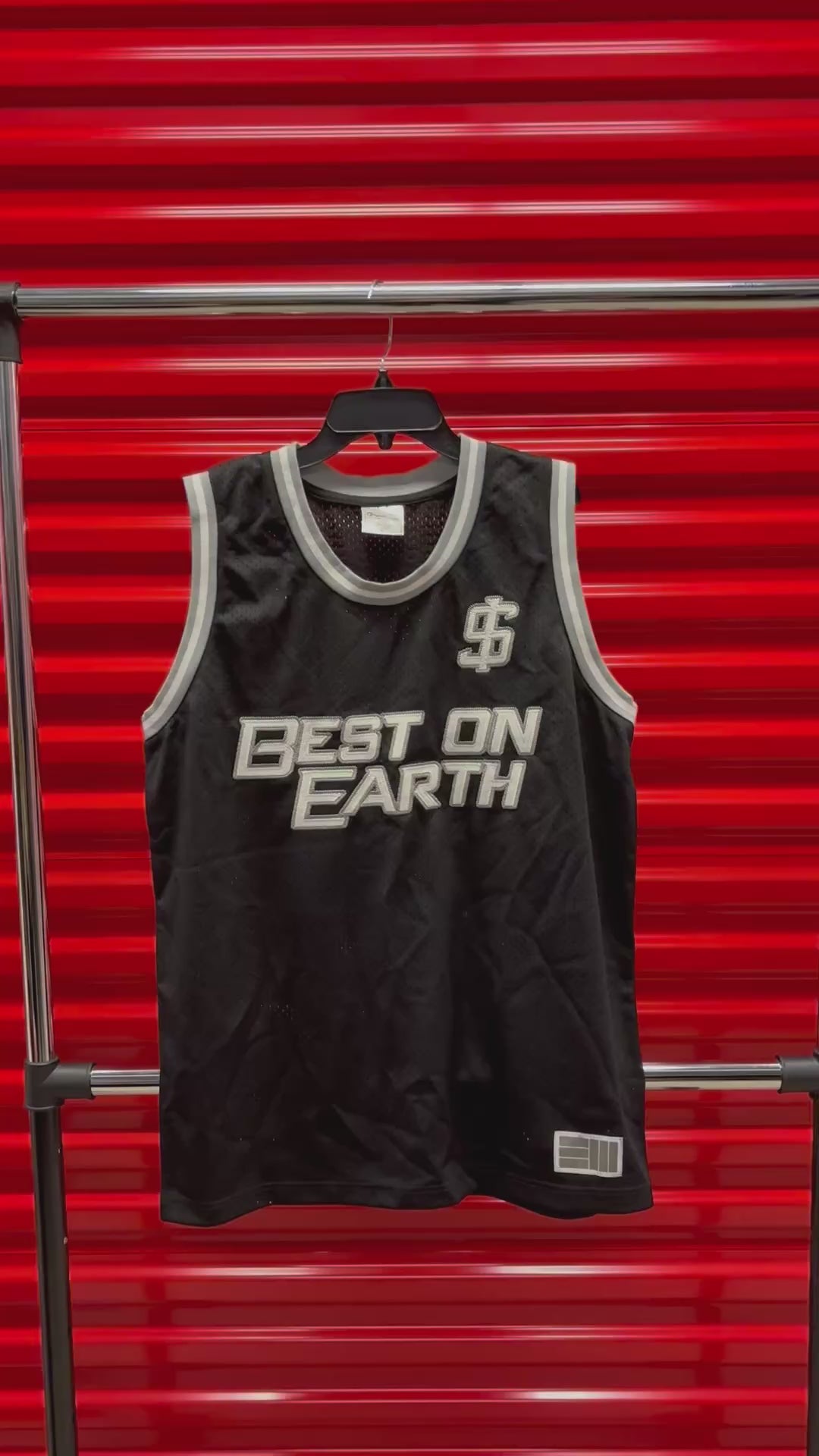 Black Basketball Jersey "Best on Earth" Size: L