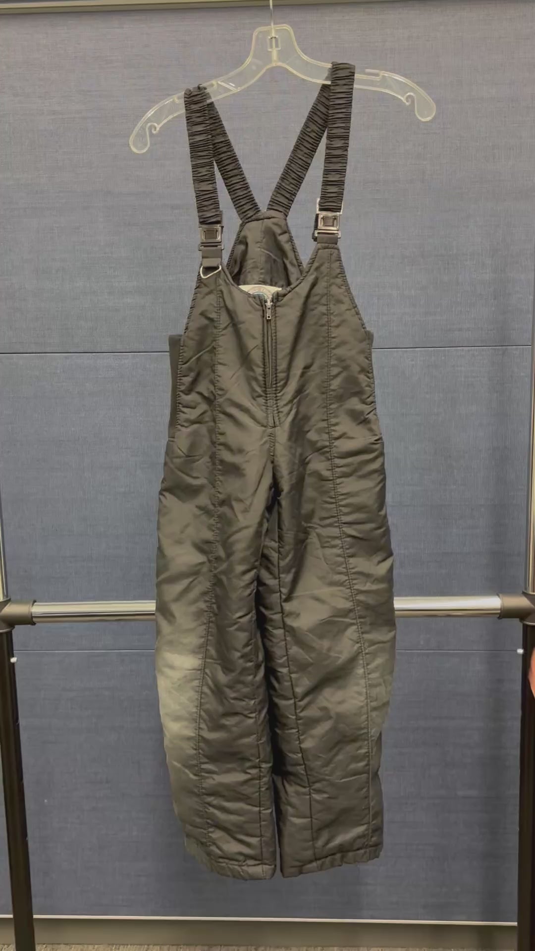 Youth Black Ski Bibs Size: YM