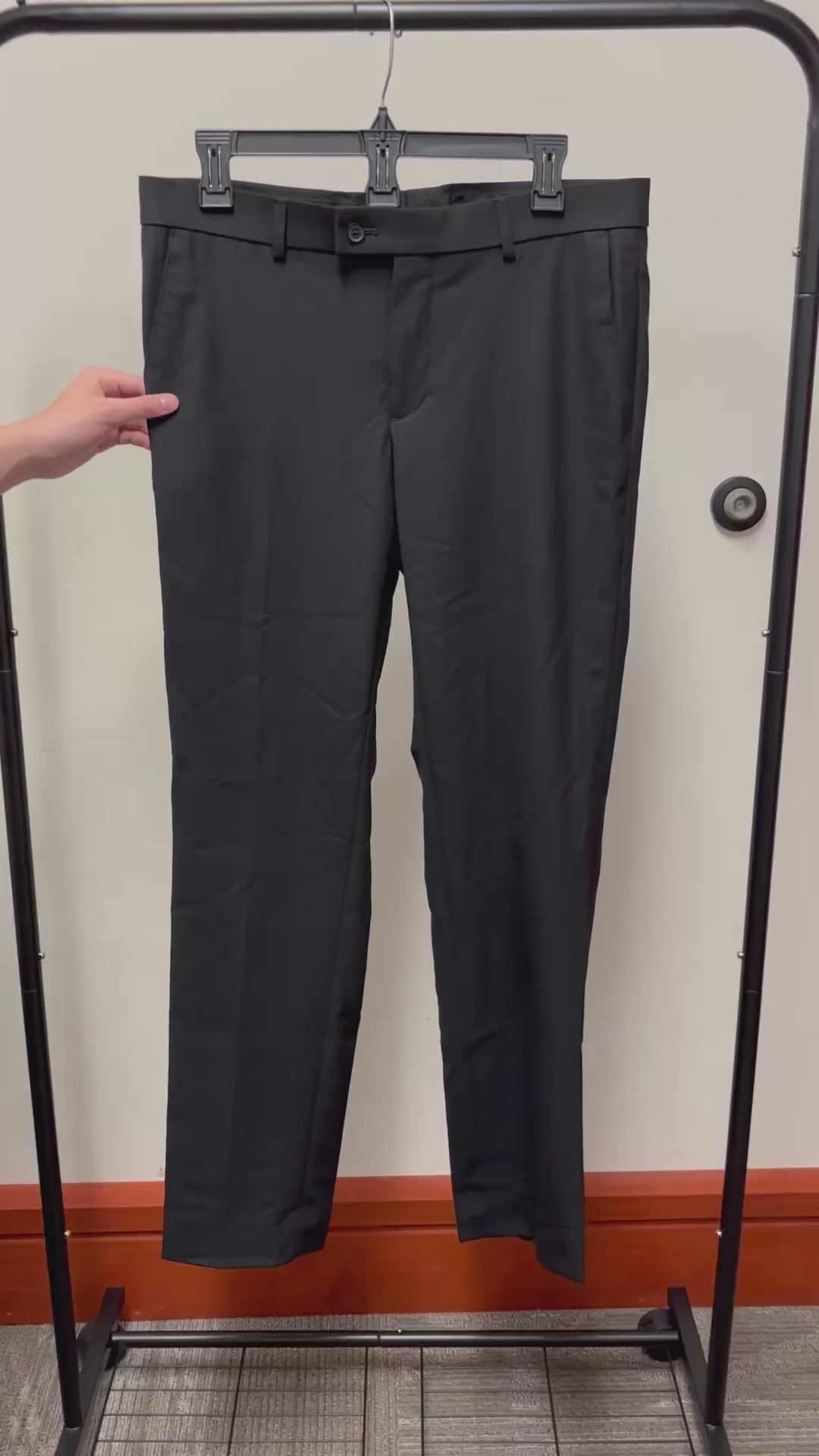 Egara Men's Suit Pants Size: 33 x 32