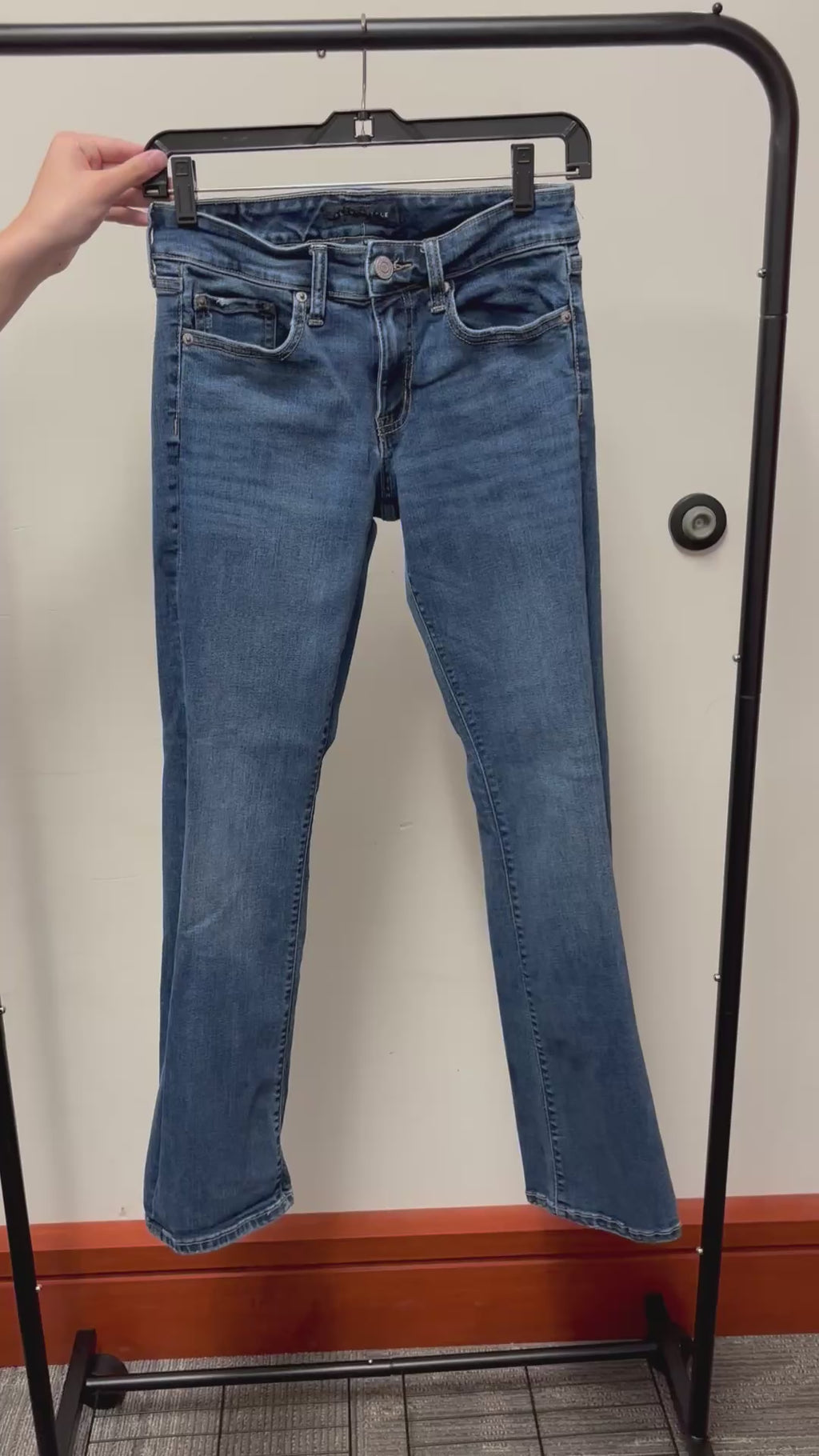 Aéropostale Mid-Rise Boot Women's Jeans Size: 2